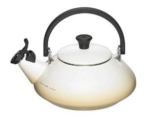 Le Creuset Zen Stovetop Kettle 1.6QT