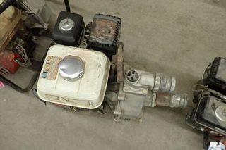 2" Trash Pump w/ Honda GX160 Gas Engine. 