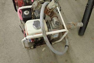 2" Trash Pump w/ Honda GX120 Gas Engine. 