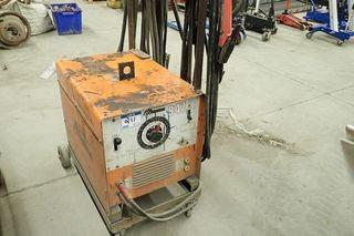 Acklands N250AC/DC/P AC/DC Arc Welding Power Source w/ Cart and Cables. 