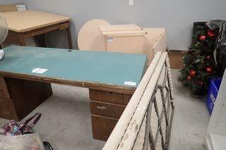 Lot of Double Pedestal Desk, P-Top Workstation and 2 Folding Tables. 