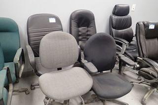 Lot of 4 Asst. Task Chairs. 