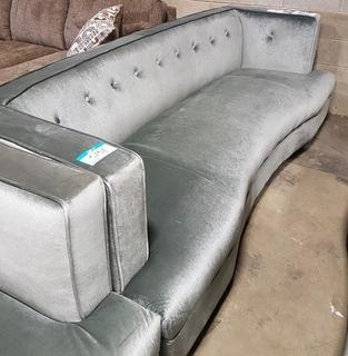 Dodsworth Sofa (dirty and rip at the back)