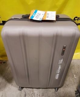 Probeetle by Eminent 24" Spinner Luggage - handle stuck