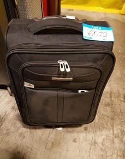 Westjet 18" Spinner Luggage