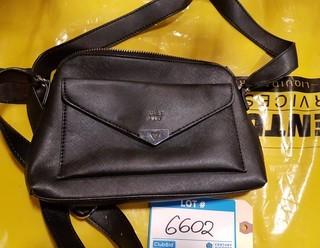 Guess Shoulder Bag - Missing "G" on Front