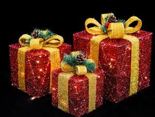 3 Piece Christmas Gift Box Lighted Display Decorative Accent Set