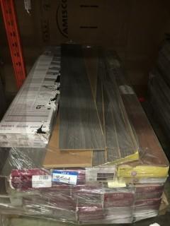 Lot Skid Approx 25 Box Asst'd Laminate Flooring