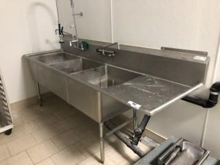 2'6"x9'4" 3 Section Stainless Steel Sink