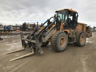 2010 Hyundai HL740TM-9 Integrated Tool Carrier Wheel Loader C/W 51" Q/A Forks, Aux Hyd, A/C Cab, 20.5X 25 Tires, 144" Angle Blade, 132" Box Blade, Jib, Set Of Fork Extensions, GP Bucket, Showing 10,531 HRS. S/N HH1HLN02KB0000077 AUCTIONEERS NOTE