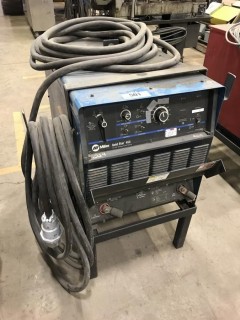 Miller Gold Star 452 CC.DC Welding Power Source. S/N LG380181C