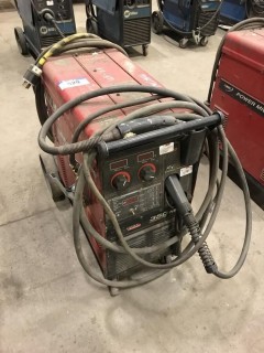 Lincoln 350 MP Power MIG Welder. S/N U1110400833