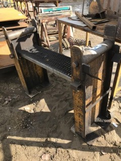 Steel Roller Stand