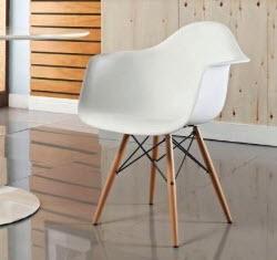 Jamal Lounge Chair, White/Chrome Base