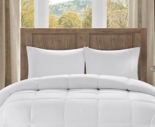 Beauty Sleep All-Season Down-Alternative Hypoallergenic Comforter - White, Queen