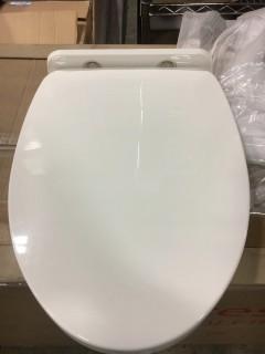 Toto Soft Close Toilet Seat 20.2x14x2.4"