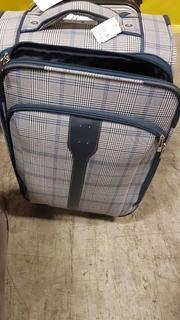 London Fog - 20" Soft Sided - Carry-on Lugagge - Plaid Pattern