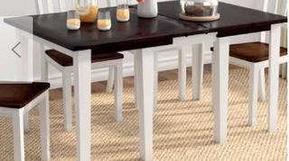 Beachcrest Home Tamiami Solid Wood Extedable Dining table