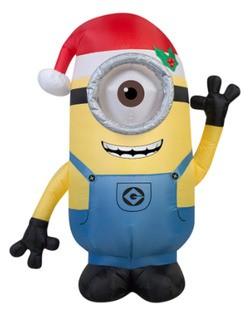 Gemmy Industries Airblown Minion Stuart with Santa Hat