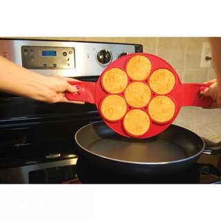 FLIPPIN' FANTASTIC(TM) NONSTICK PANCAKE RING IN RED                                                 