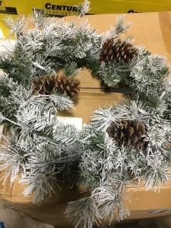 Glucksteinhome Wreath With Pinecones 