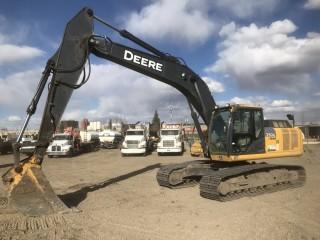 2013 John Deere 250G LC Hydraulic Excavator, Q/A 42" Bucket, Cab, Aux Hyd, Showing 7,400 HRS. VIN# 1FF250GXKDD608822. Unit 372