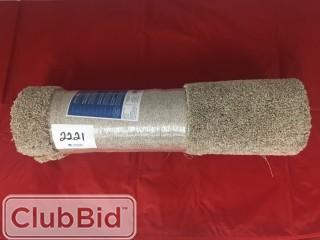 2' x 5' Floor Rug in Beige.            