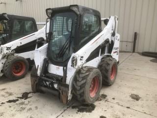 2014 Bobcat S590 Skid Steer, Aux Hyds, Cab, Showing 4320 Hrs. S/N ANMN13609. Unit 375. NOTE: NO BUCKET 