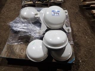 Lot of Qualcomm Omnitracs GPS Vehicle Tracking System-approx. 20 Complete Sets including Total Shaw MCP200 SDM Satellite Data Modem Domes, WIB 200 Wireless Interface Boxes, MAS200 Mobile Application Servers, DIU200 Display Interface Units, Wiring Harnesses, Scanners and Total Shaw Tracking MCP200 Orientation Unit- ORIENTATION UNIT LOCATED IN OFFICE. **LOCATED IN MILK RIVER**