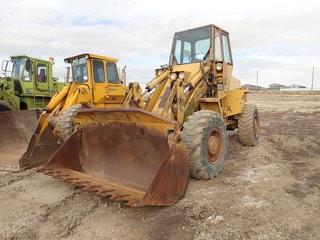 1974 Case W24B Articulated Wheel Loader. Diesel Engine, 17.5-25 Tires, 98" 3-in-1 Bucket, Planetaries, Showing 1,608hrs. SN 9110701-0900. **LOCATED IN MILK RIVER**
