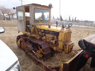 1953 Caterpillar D4 Crawler Loader. **RUNNING CONDITION- LOCATED IN MILK RIVER**