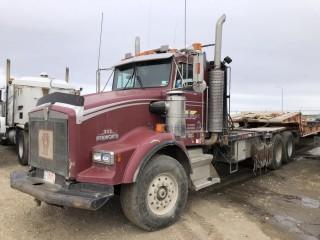 1994 Kenworth T800 Tandem Axle Texas Bed Truck. Cat 3406B 425hp Diesel Engine, 18-Speed Transmission, 46,000lbs Rear Axles, 11R24.5 Tires, Aluminum Budd Wheels, Tulsa 30-Ton Winch, Fuel Live Roll, Showing 230,239kms and 3,690hrs. VIN 2XKDDB9X4RM933812. **LOCATED IN SEXSMITH**