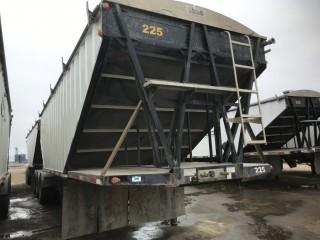 2015 Lode King Super B  Tridem Axle 28' Lead and Tandem Axle 30' Pup Grain Trailers. 66,000lbs Axles, 11R24.5 Tires, Steel Budd Wheels, Air Ride Suspension, Tire Max Air System, Tarps, 2 Hoppers. VIN 2LDHG2835FF058887(Lead VIN) 2LDHG3026FF058888(Pup VIN) **NOTE: DAMAGE TO FRONT BUMPER AND LEFT FENDERS-LOCATED IN SEXSMITH**