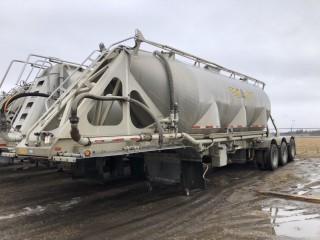 2011 Advance 1300FT3 Tridem Axle Pneumatic Dry Bulker. Air Ride Suspension, 3 Hoppers. VIN 2AEBCREH2BR000292. **LOCATED IN SEXSMITH**