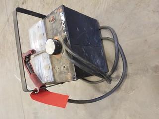 Solar Battery Tester. ** LOCATED IN SEXSMITH**