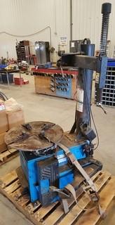 Hofmann Monty 1575 Tire Changing Machine. ** LOCATED IN SEXSMITH**