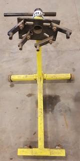 1,000lbs Engine Stand. ** LOCATED IN SEXSMITH**