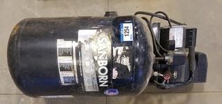 SanBorn 30gallon 120V Oil Free Air Compressor. ** LOCATED IN SEXSMITH**