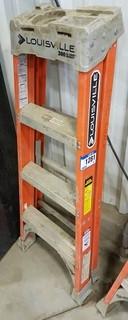 Fibreglass/Aluminum 4' Step Ladder. ** LOCATED IN SEXSMITH**
