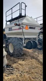 2004 Bourgault 5350 Tow Behind Air Tank C/W Double Shoot, 350 Bushels 3 Comp't Tank, Variable Rate Control, Dbl Fan, 8" Load Auger. U/C 60%. S/N 38078AS35 ** LOCATED IN WAINWRIGHT, AB **