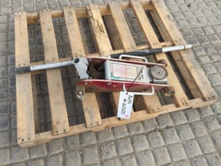 1 1/2 Ton Floor Jack.