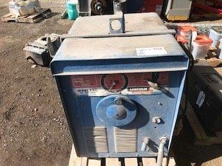 Lincoln Ideal Arc TM400 AC/DC A.R.C. Welder.