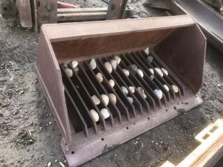 Skid Steer Screening Bucket