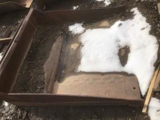 Skid Steer Bucket c/w custom made extension