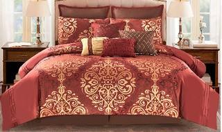 Blomquist Comforter Set, Queen