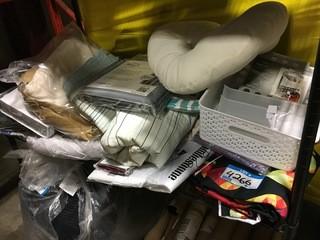 Lot Assorted Bedding/Curtains/Fabrics 