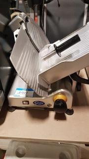 Globe Meat Slicer