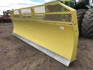 2018 Degelman 7900 Six-Way Blade c/w Silage Push Rack. To Fit J.D. 9620R Tractor. Note:  Removal at purchasers expense at a cost of $500.00 under Century supervision. S/N 1879D0ZU1026 