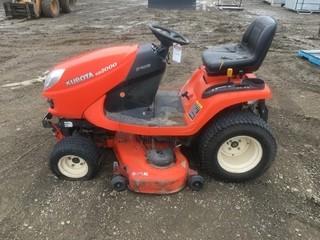 Kubota GR2000 Ride On Lawn Tractor Showing 867 Hours. Control # 8198. S/N 12412 