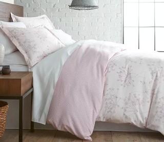Vernie Soft Floral Reversible Duvet Cover Set, Queen, Pink